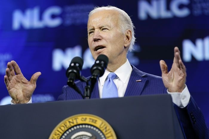 Ong Biden se cong bo vien tro them 1 ty USD cho Ukraine hinh anh