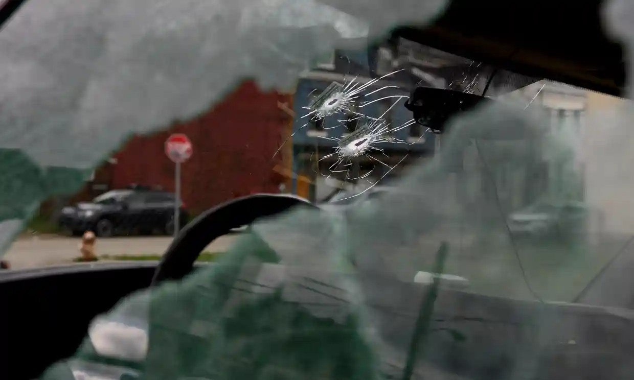 Ba vu xa sung hang loat gay rung dong nuoc My trong le Phuc sinh hinh anh