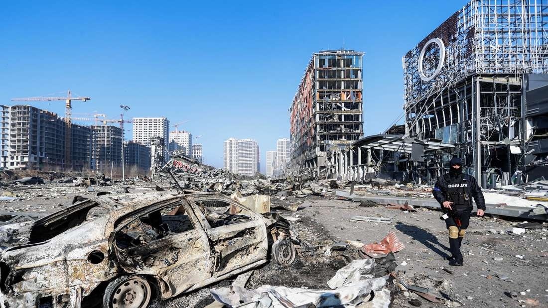 Ukraine da thiet hai 60 ty USD vat chat vi chien su hinh anh