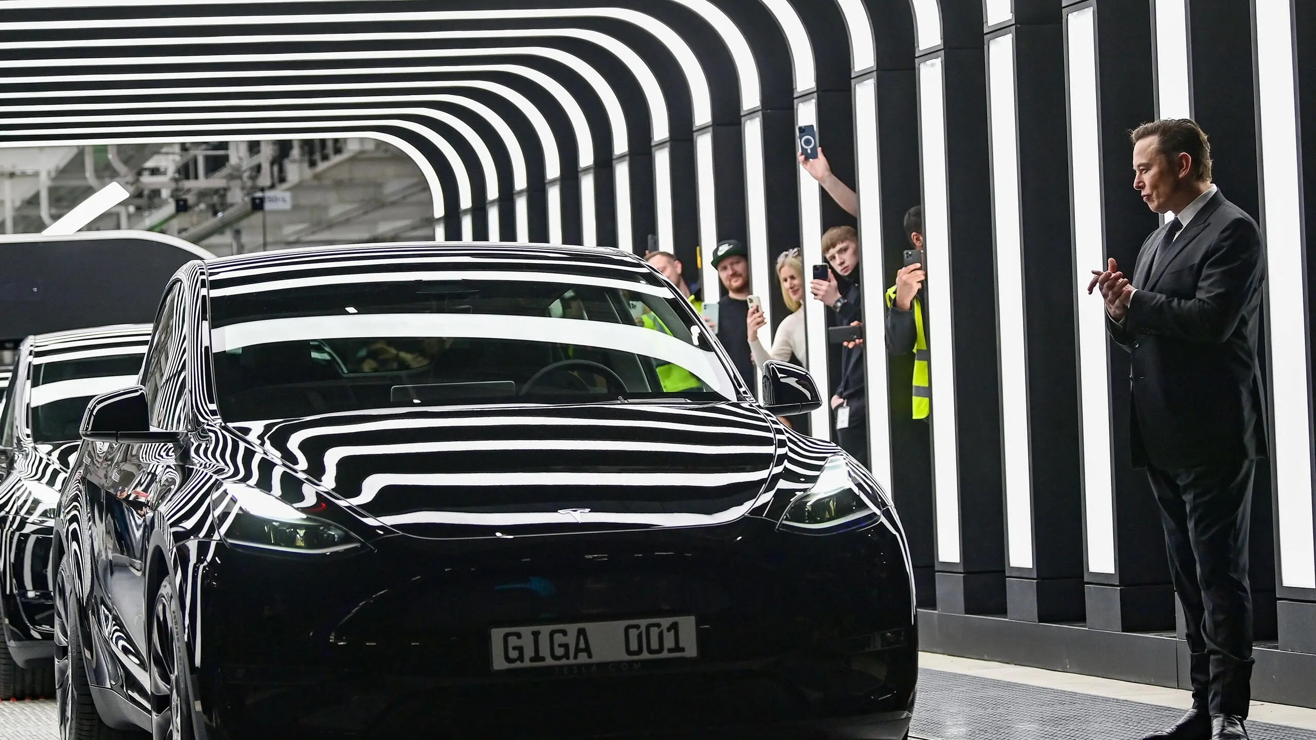 Elon Musk tro thanh nguoi quyen luc nhat the gioi anh 2