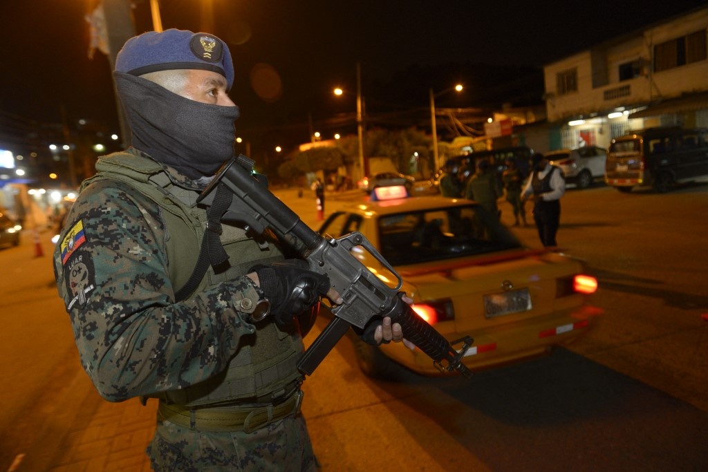 Bang dang Ecuador tuong tan hinh anh