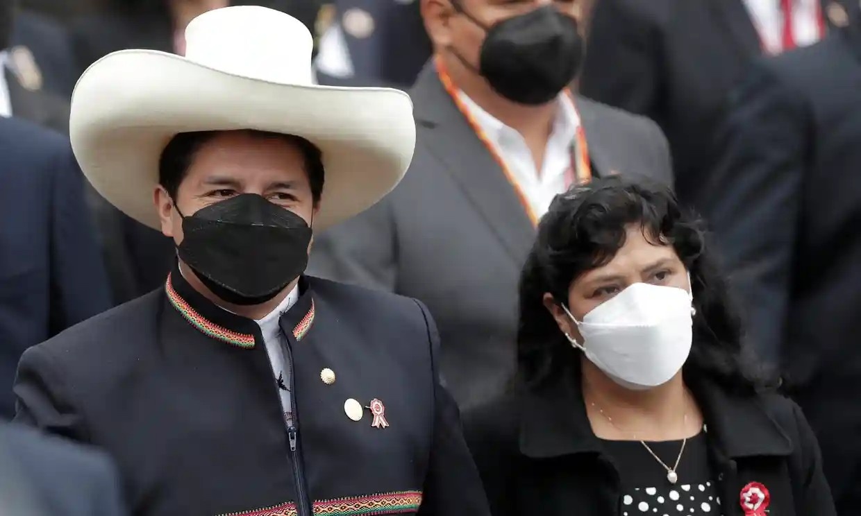 Vo chong tong thong Peru bi to dao van hinh anh