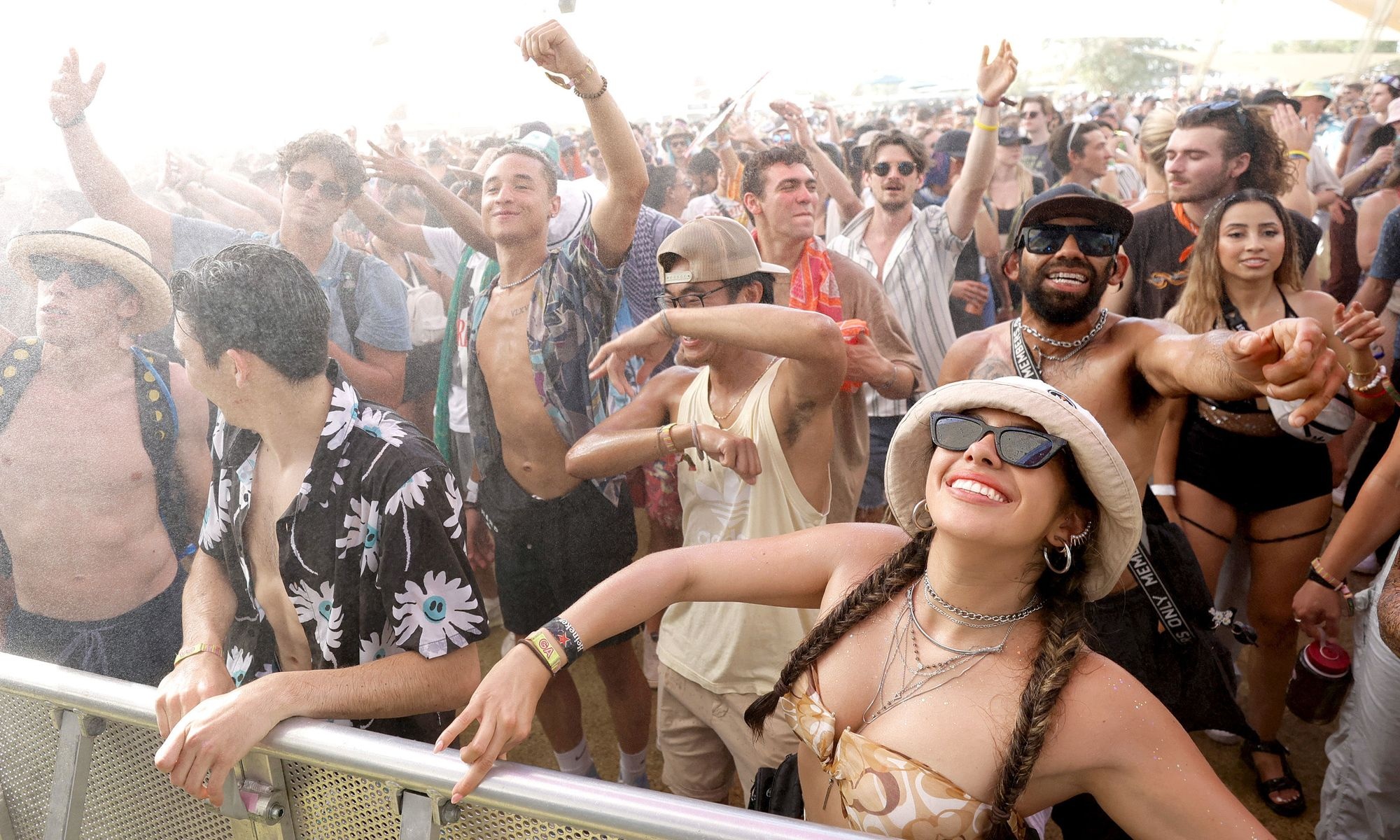 Nguoi My bat dau song lai nam 2019 hinh anh