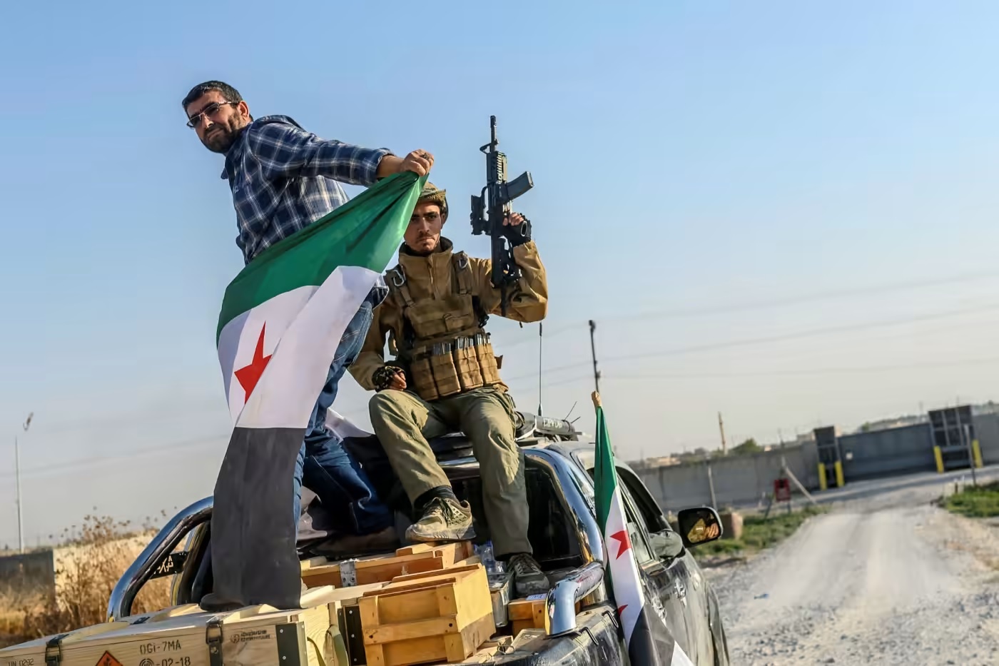 Tam diem gay chia re NATO anh 4