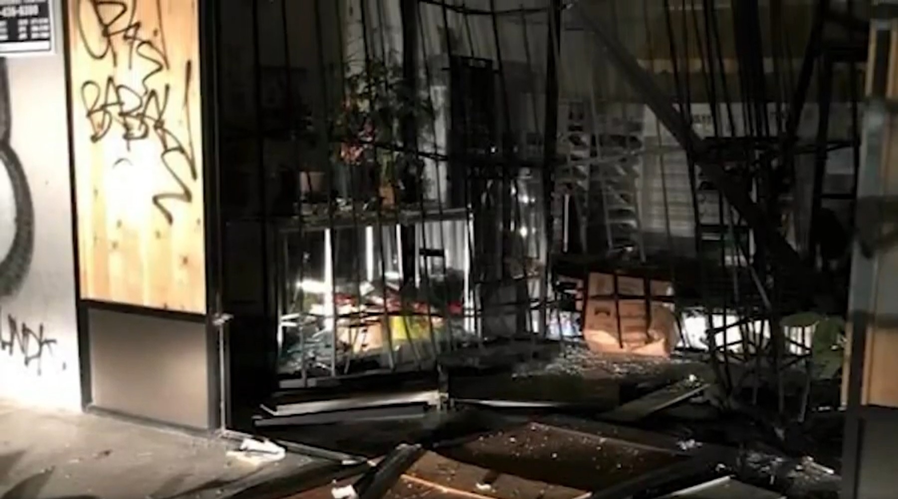 Chu doanh nghiep Viet o Oakland song trong so hai vi toi pham anh 3