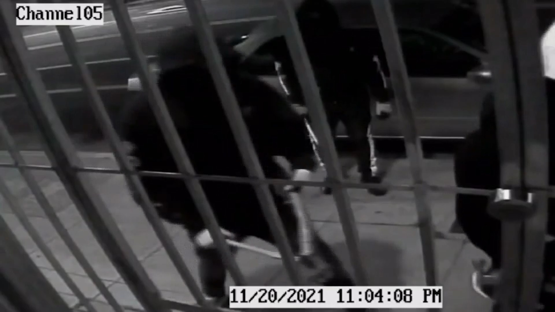 Chu doanh nghiep Viet o Oakland song trong so hai vi toi pham anh 4