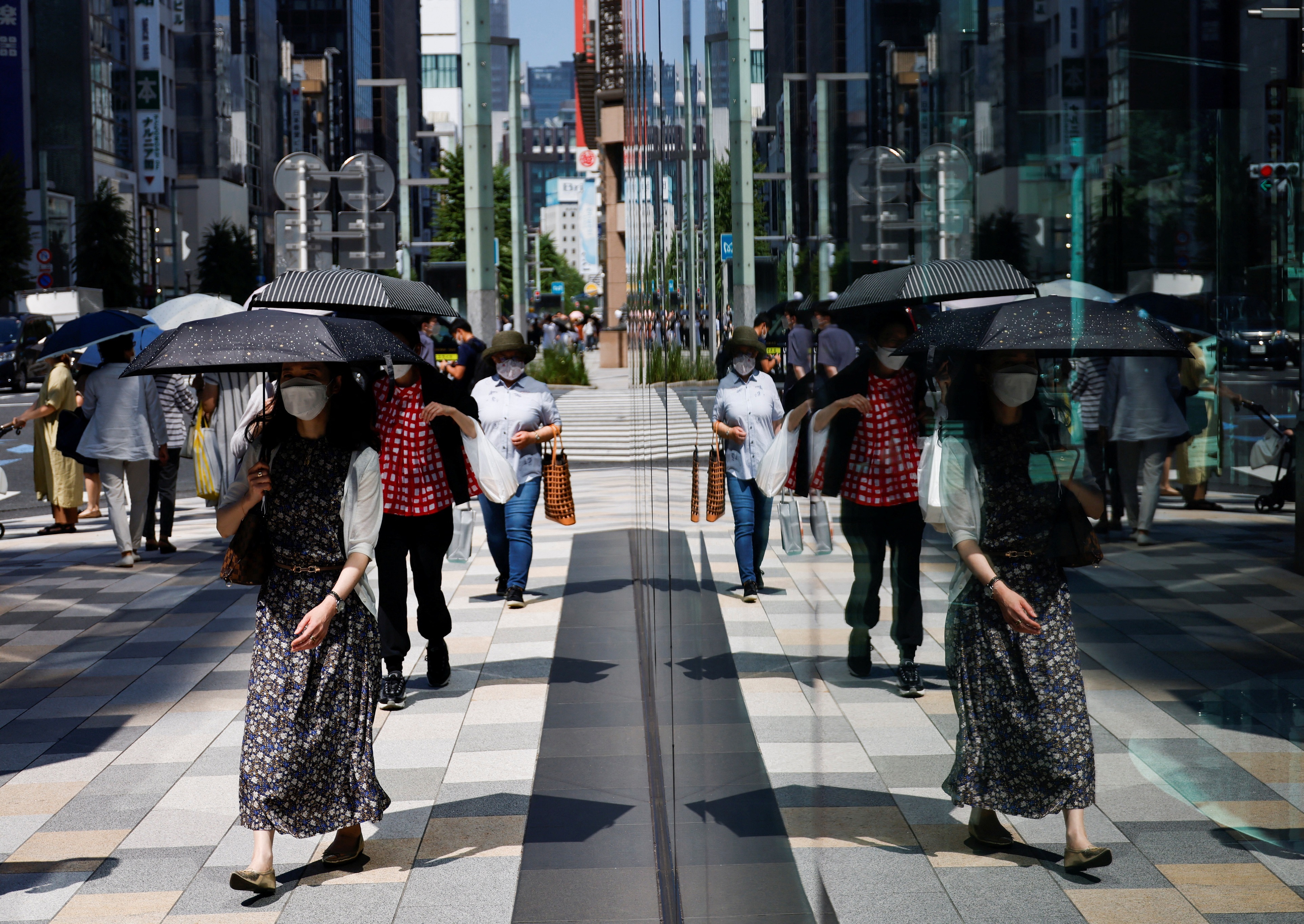 Nang nong ky luc trong 150 nam o Tokyo anh 6