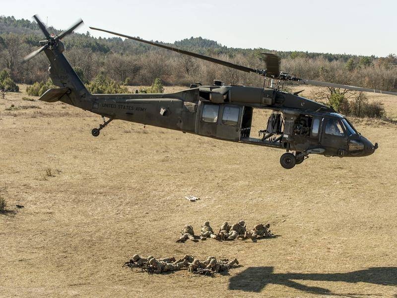 Roi truc thang Black Hawk o Mexico, nhieu nguoi thiet mang hinh anh