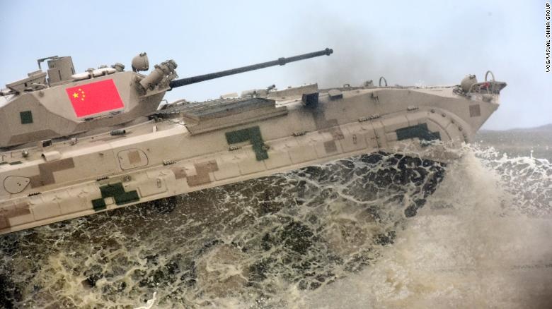 Trung Quoc dua quan nhan den Nga mot thang truoc hoi thao quan su hinh anh