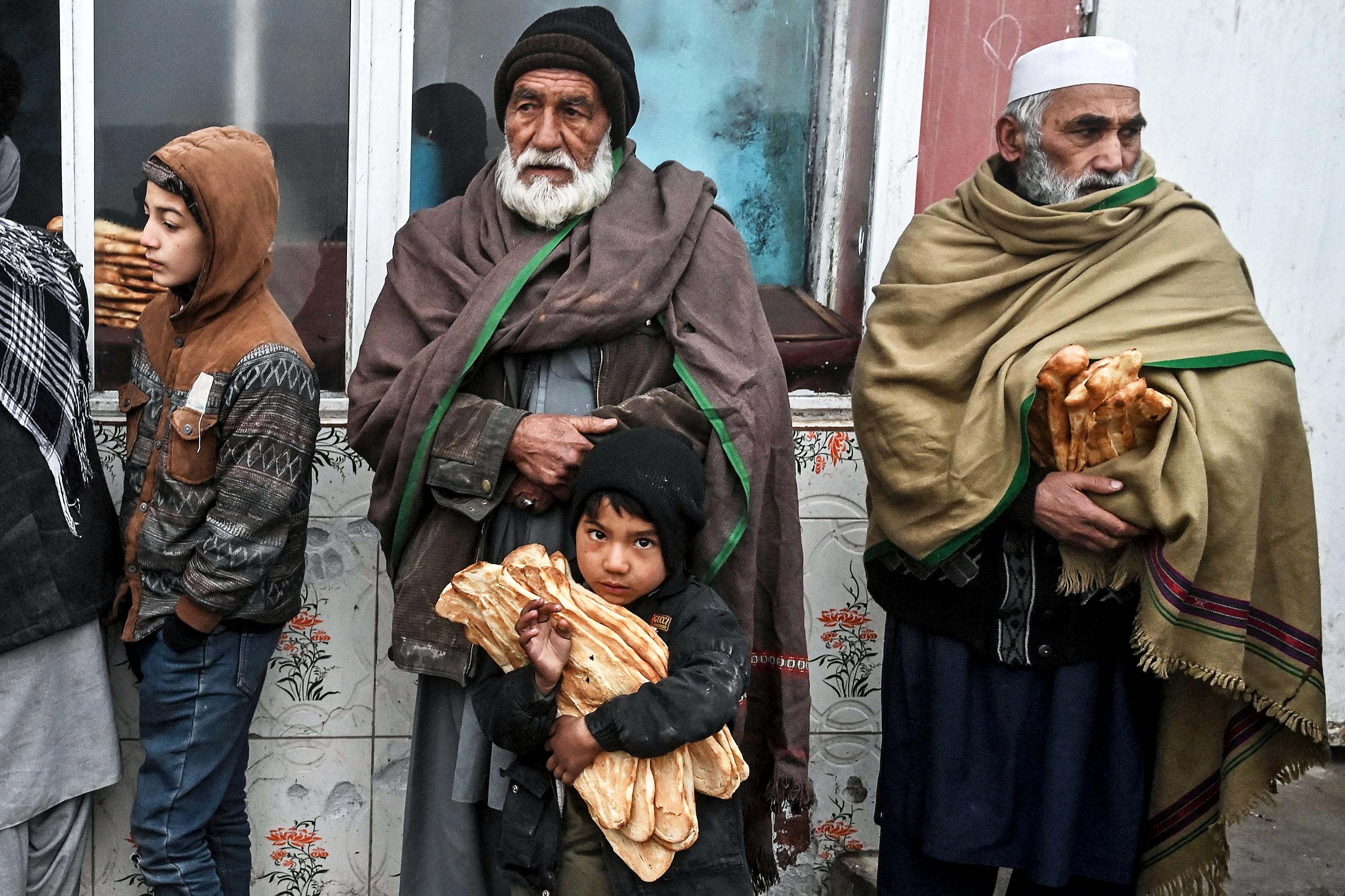 Nguoi Afghanistan chang con gi hinh anh