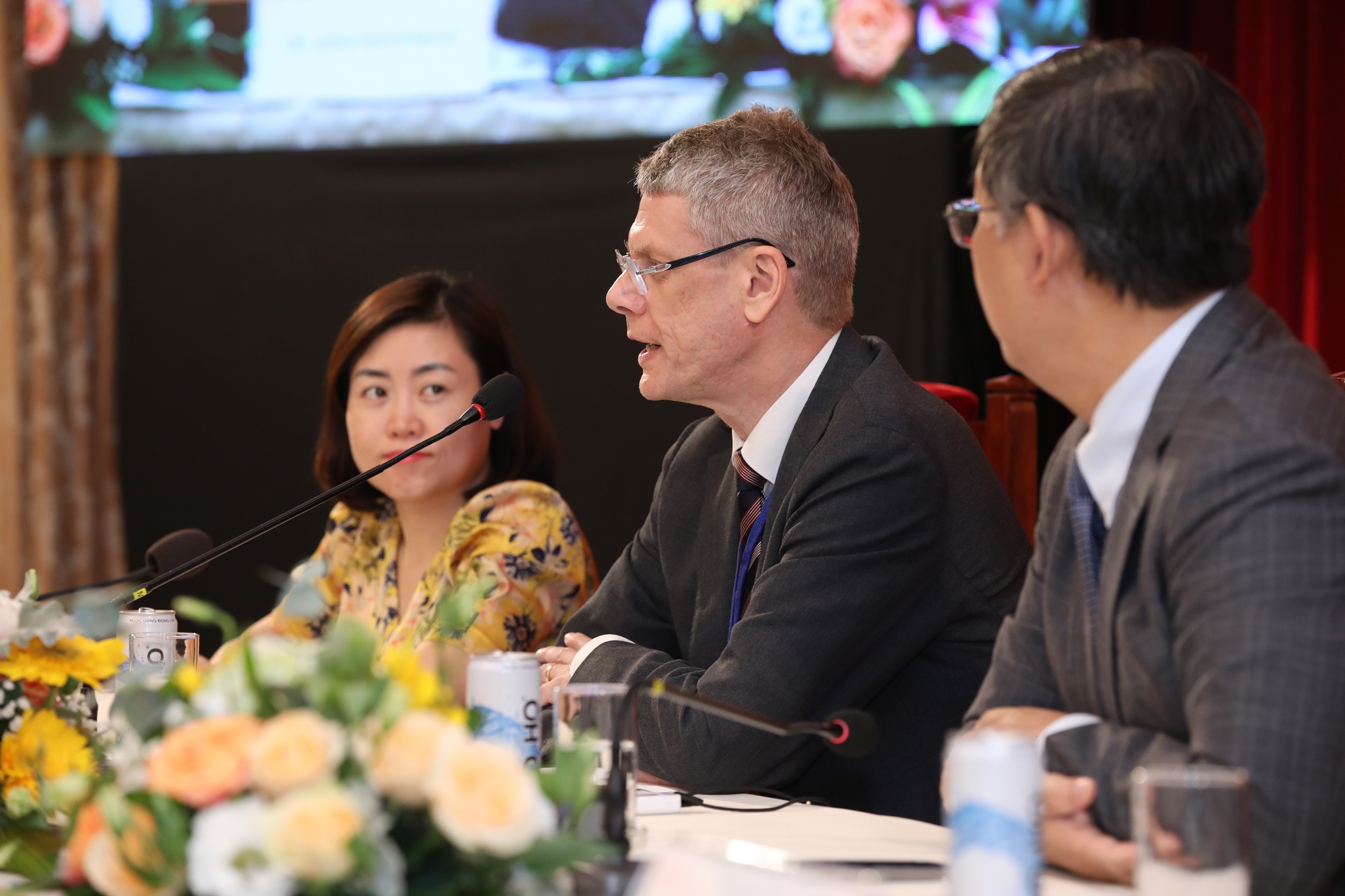 Viet Nam can nang dong hon o thi truong My anh 2