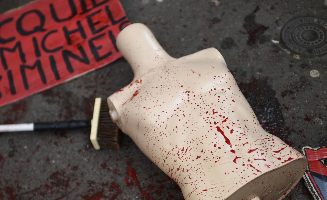 Hau truong dia nguc cua nganh cong nghiep phim khieu dam o Phap hinh anh