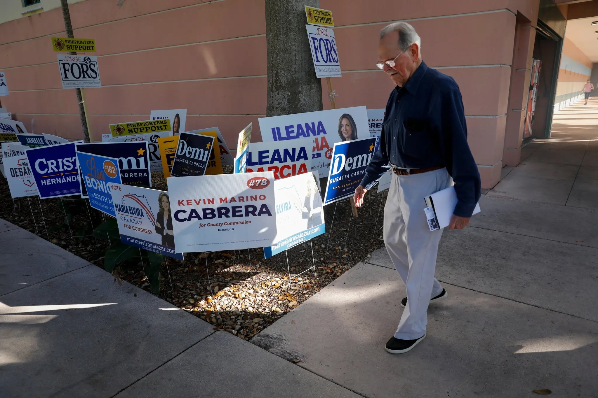 bau cu giua ky My anh 2