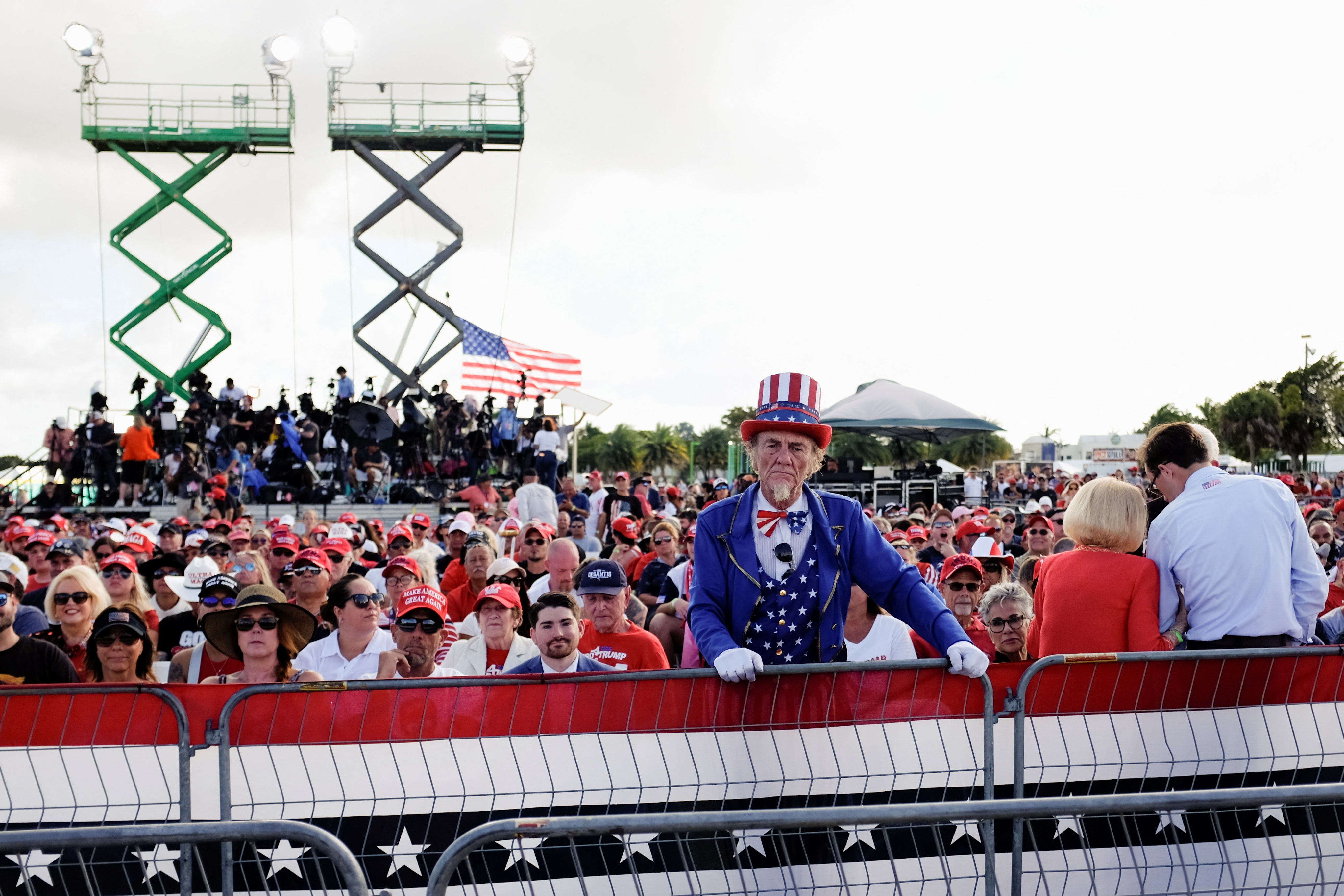 bau cu giua ky My anh 4