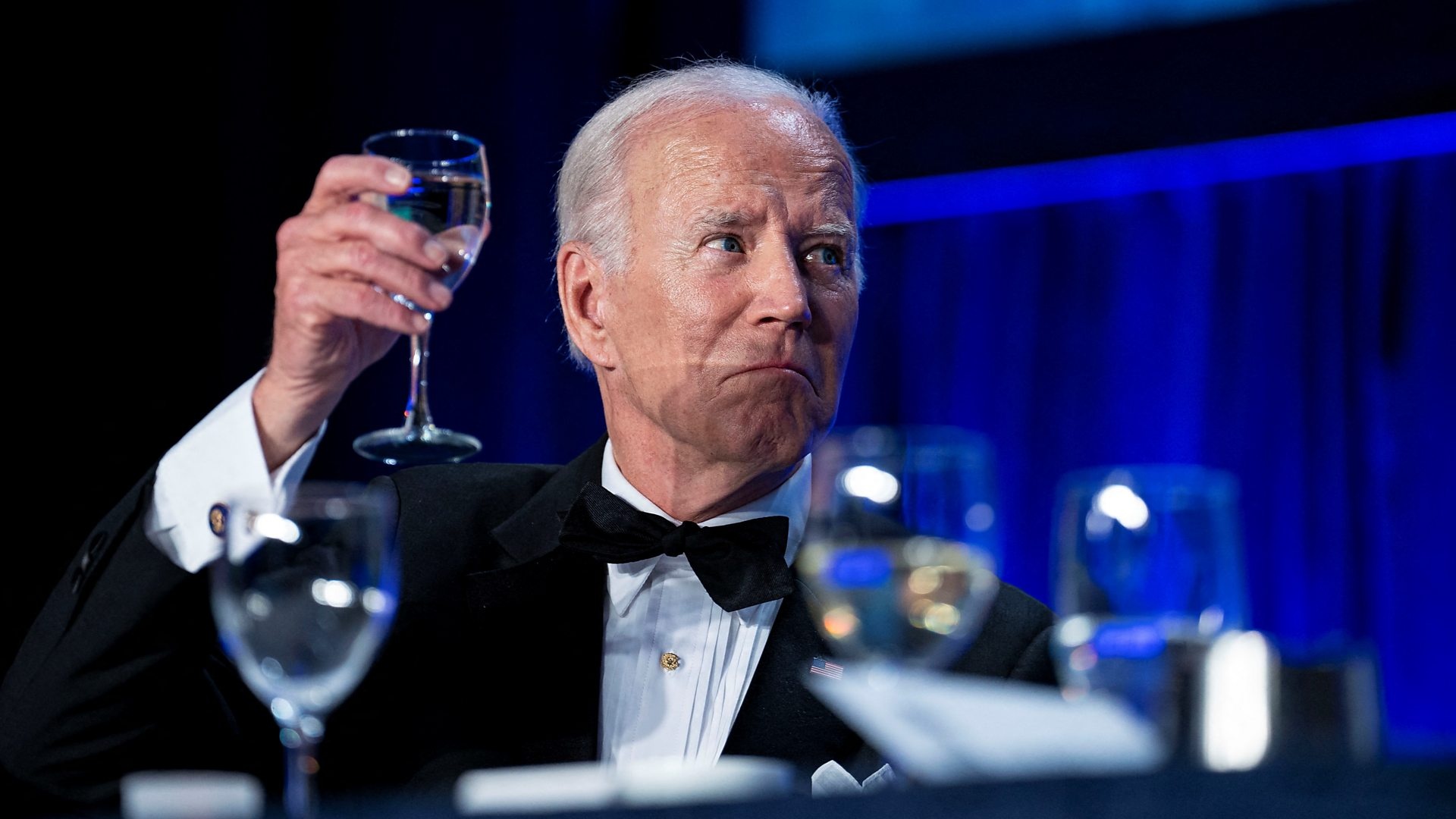 Nha Trang lan dau tien co mot tong thong buoc qua tuoi 80 hinh anh