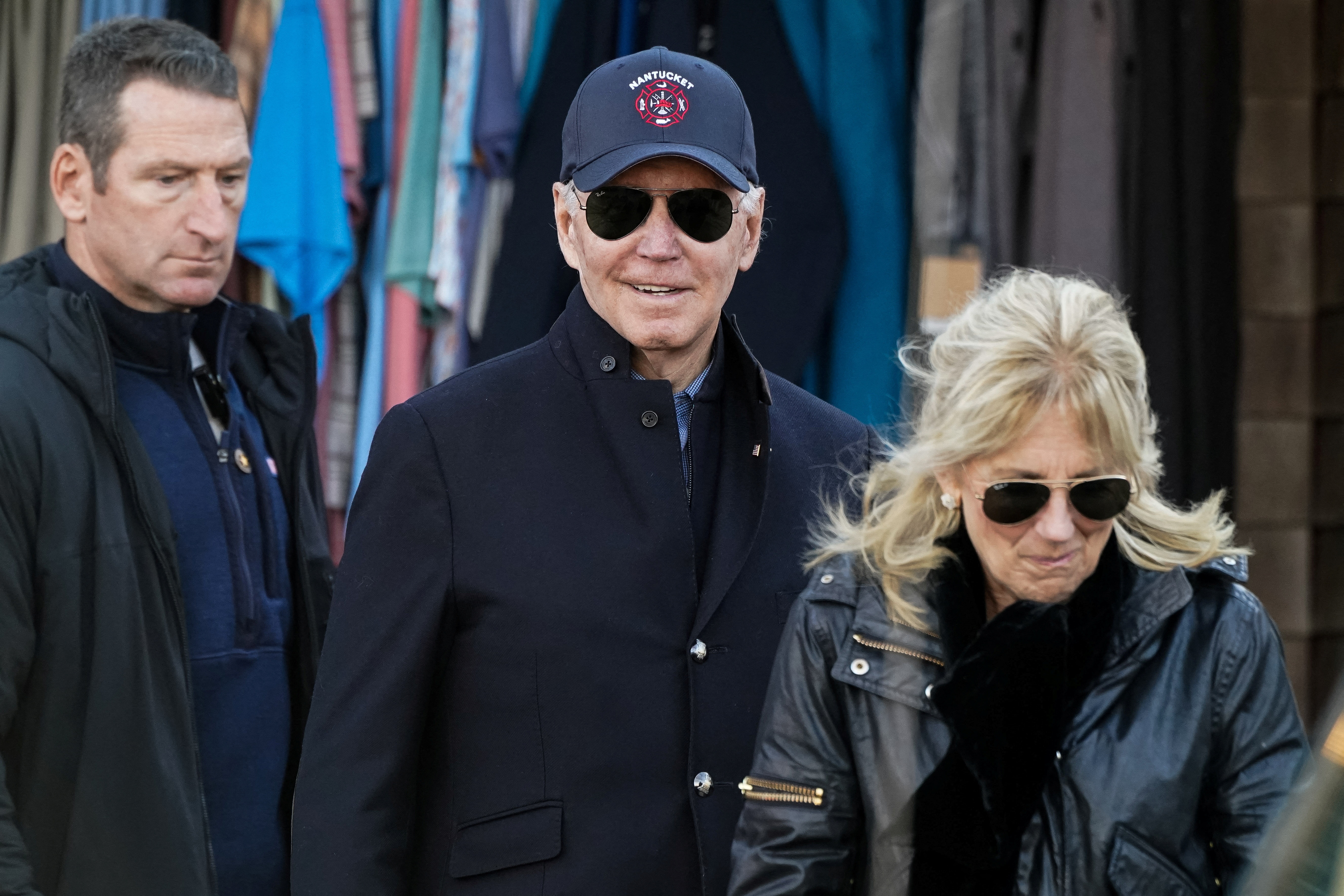 ong Biden di mua sam anh 3