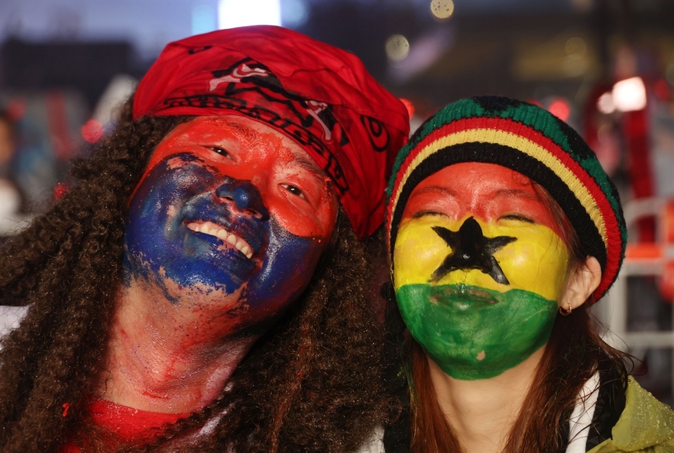 ‘Fan nua mua’ cung dau co sao hinh anh