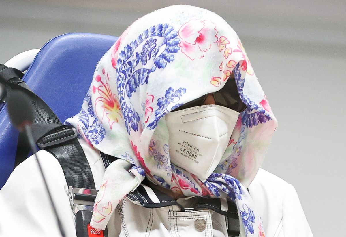 Duc ket an cu ba 97 tuoi pham toi ac chien tranh hinh anh