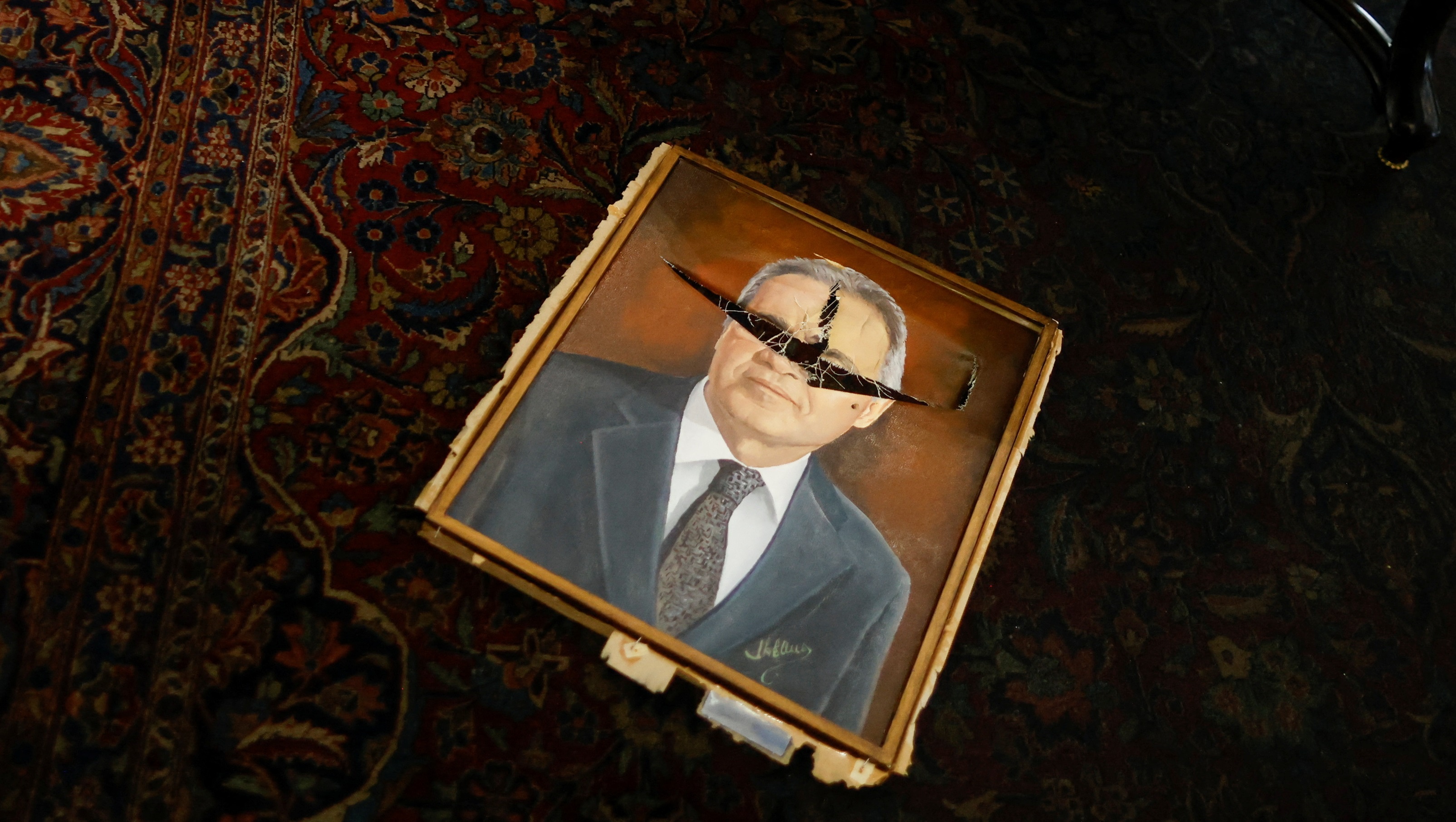 Buc anh khien ca the gioi chu y sau bao loan o thu do Brazil hinh anh