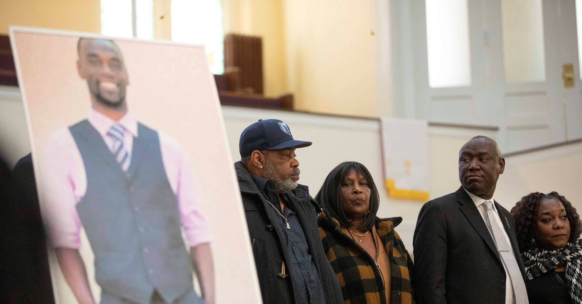 Video canh sat danh dap Tyre Nichols 'con te hon' vu Rodney King hinh anh