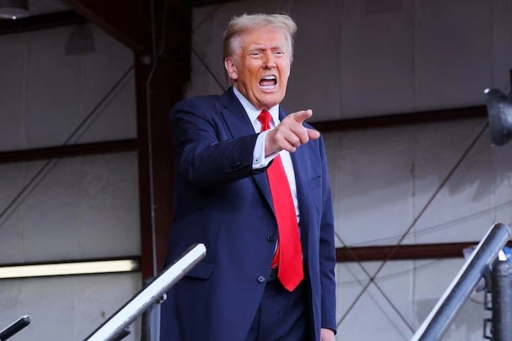 Ong Trump khong con 'bat kha xam pham' hinh anh