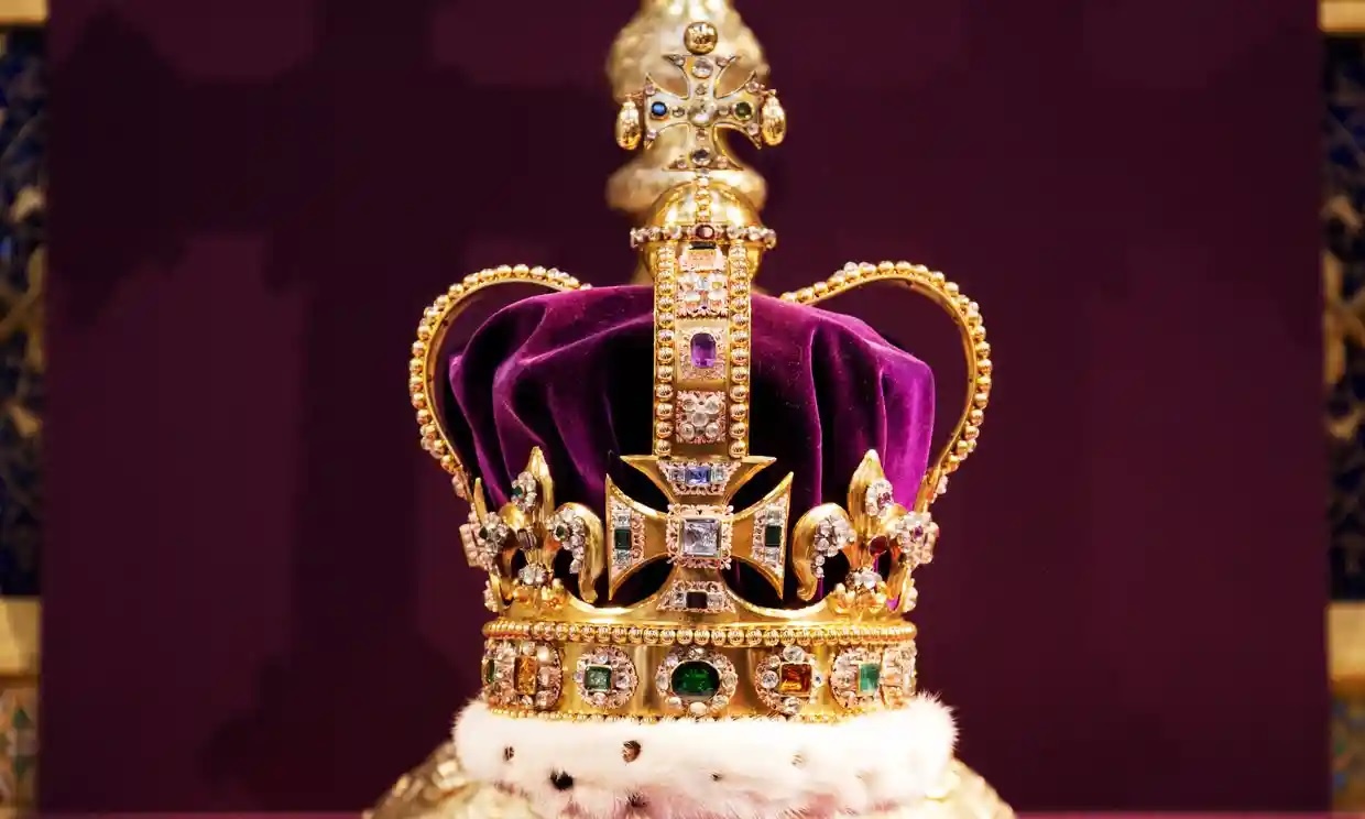 le dang quang Charles III anh 6