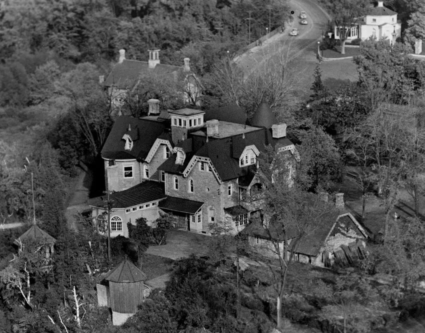 dinh thu tuong Canada anh 2