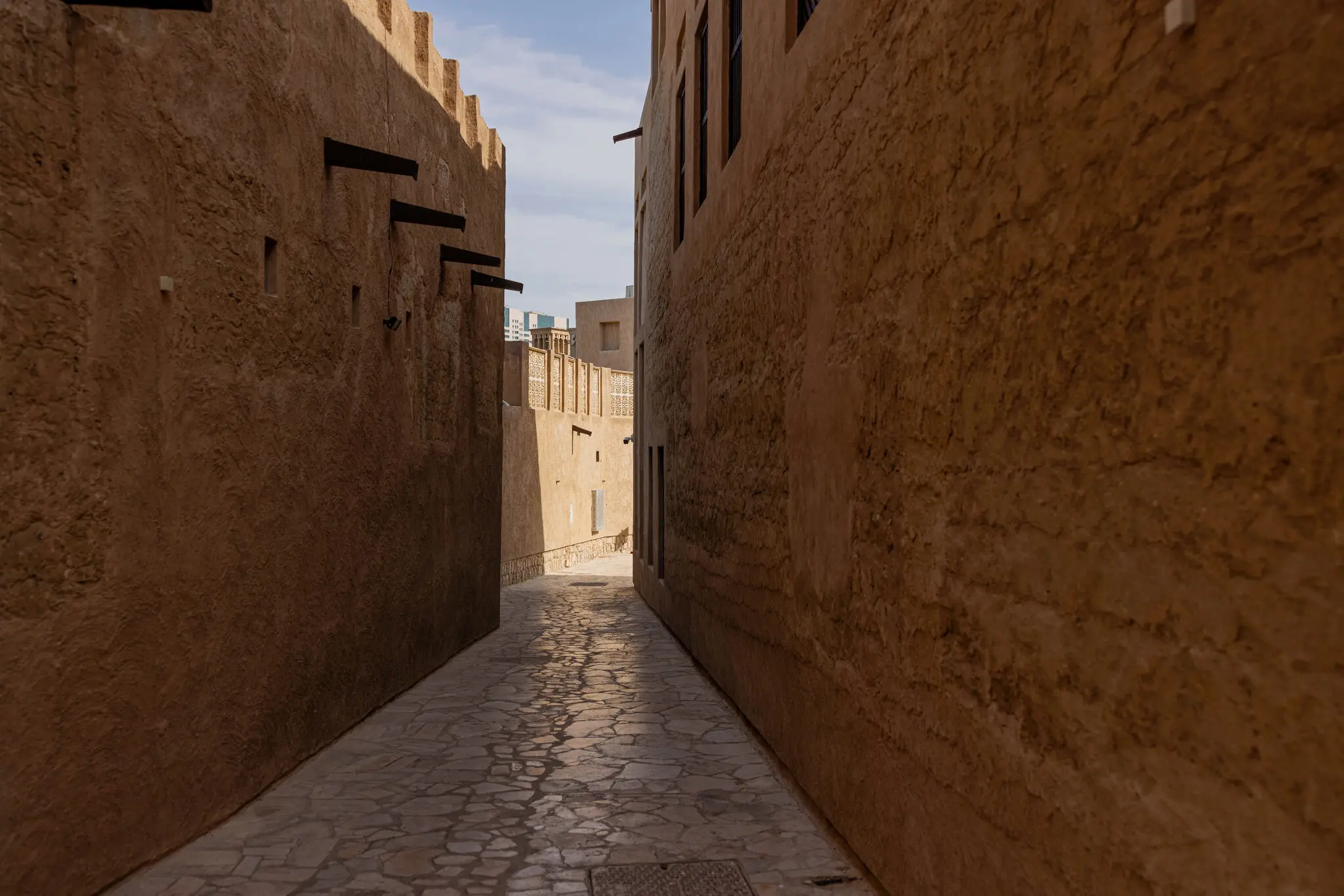 Nang nong,  Toa nha, anh 6