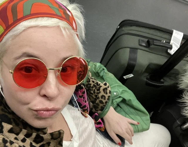 Trang phuc san bay,  Thoi trang san bay,  Phan cam anh 2