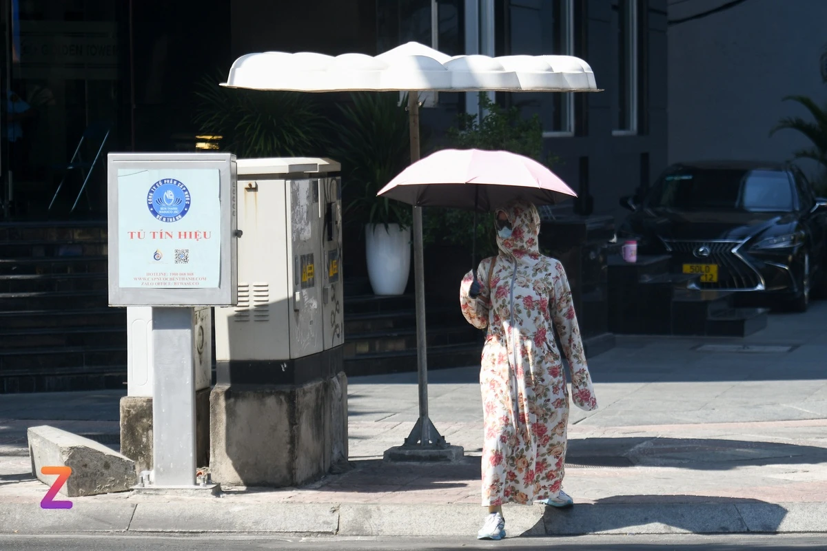 Nang nong,  TP.HCM,  Thoi tiet anh 4