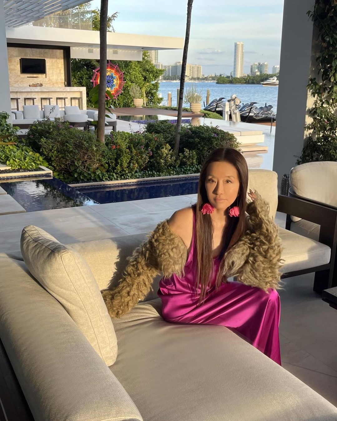 Lao hoa nguoc,  Vera Wang anh 12