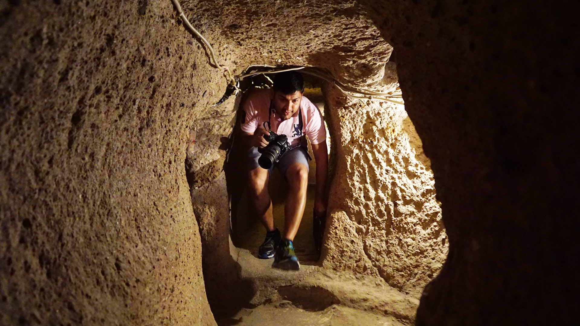 #Justgo: Thanh pho duoi long dat co suc chua 20.000 nguoi hinh anh