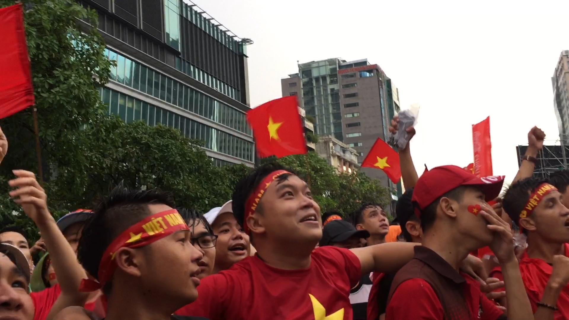 Pho di bo Nguyen Hue vo oa sau ban go hoa cua Van Quyet hinh anh