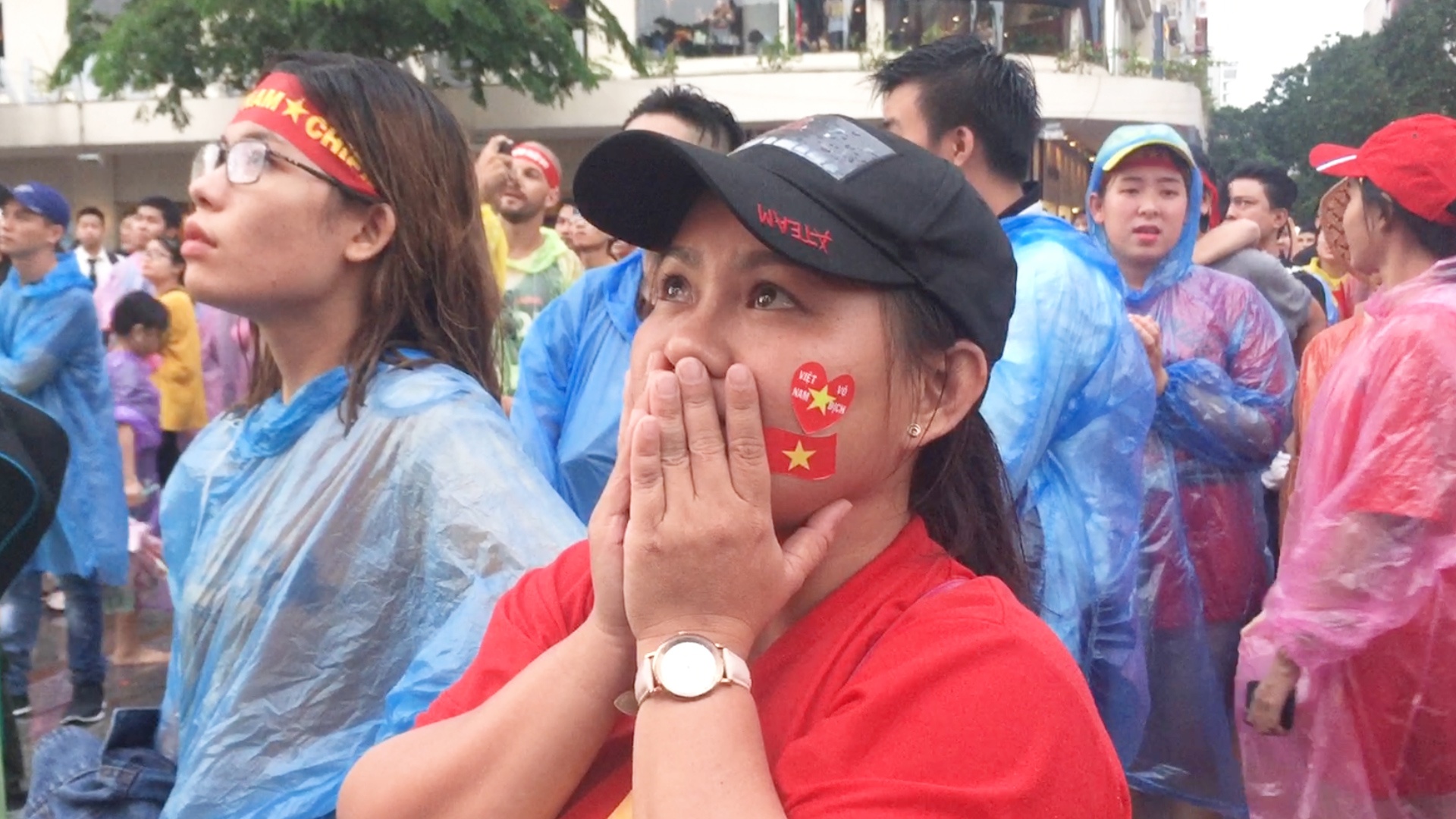 Nguoi ham mo ho vang Viet Nam du doi nha thua hinh anh