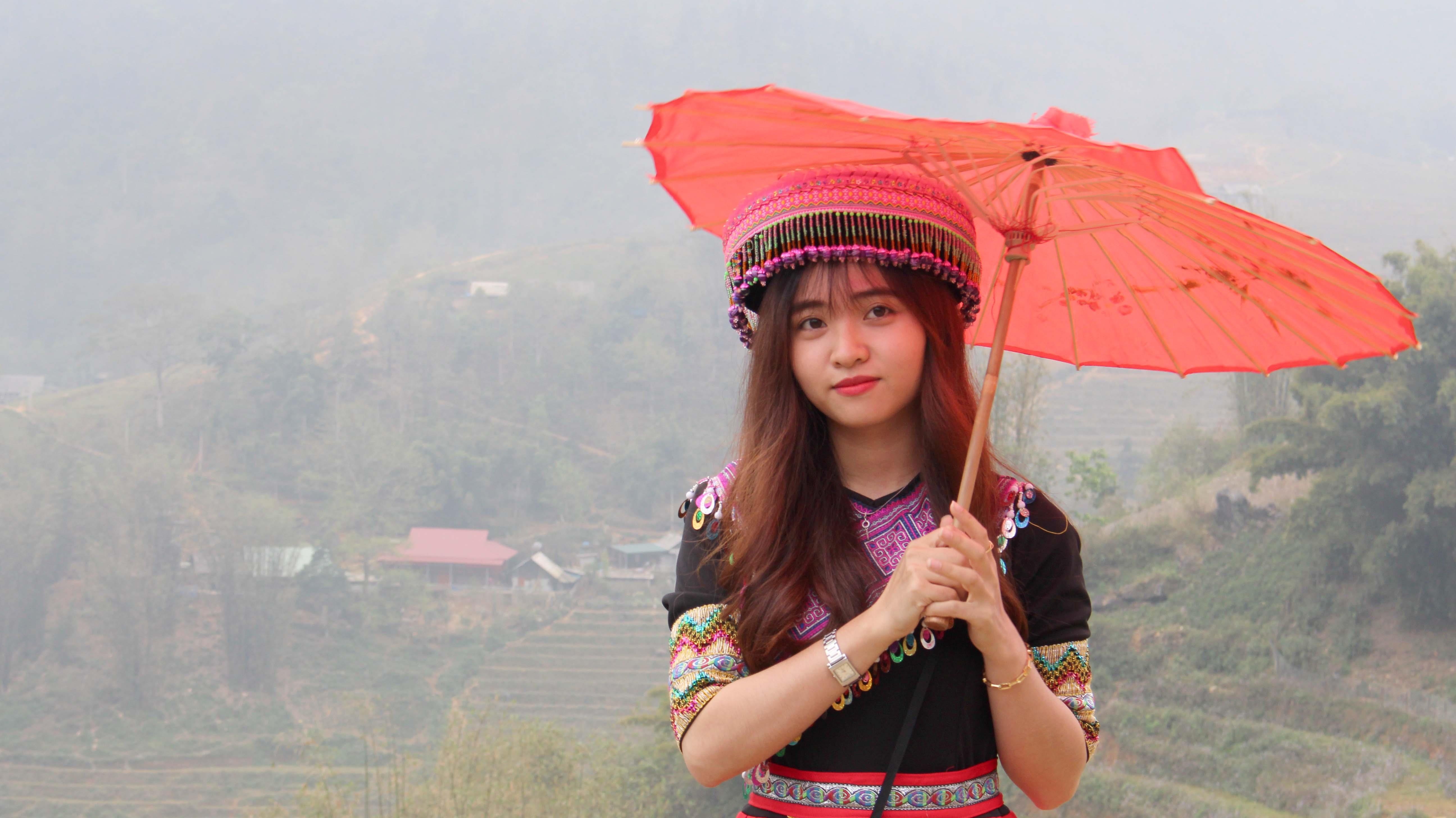 #Justgo: Du lich Sa Pa, ghe ban lang dep nhat vung cao Tay Bac hinh anh