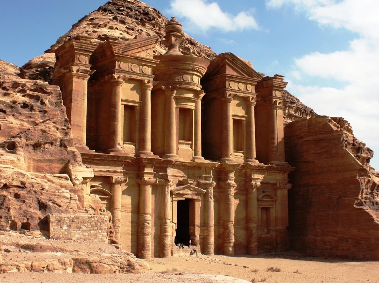 Kien truc co long lay cua thanh pho khac trong long da hinh anh