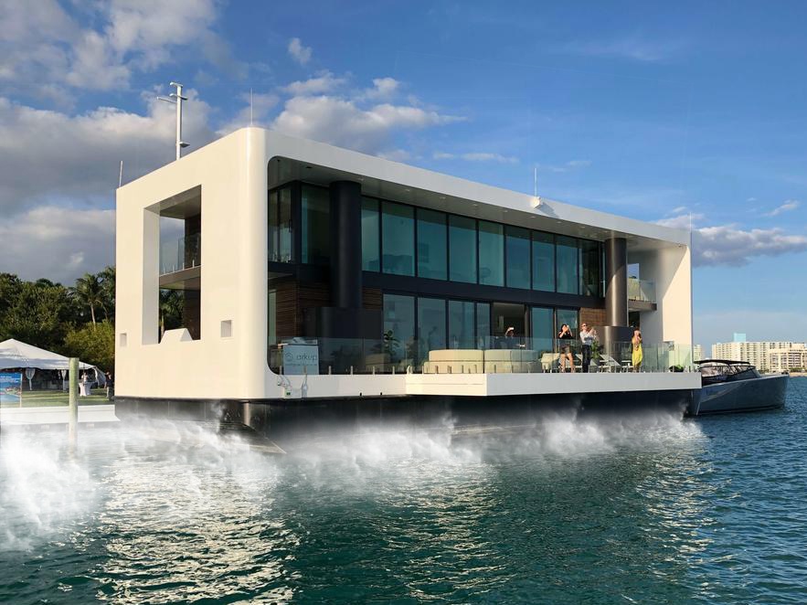 Biet thu 5,5 trieu do di chuyen tren bien nhu du thuyen hinh anh