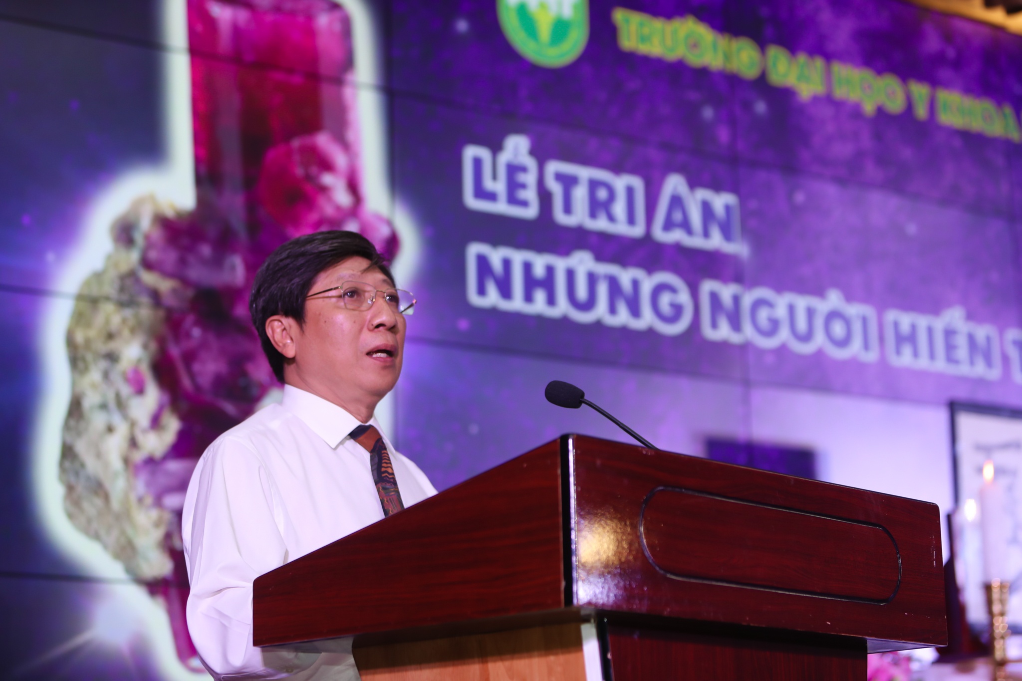 Tri an nguoi hien xac anh 2