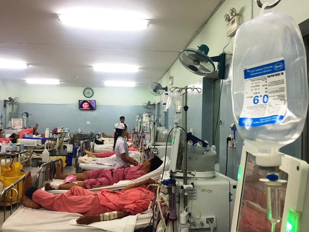 Nhung nguoi benh neo don 10 nam an Tet trong benh vien Sai Gon hinh anh