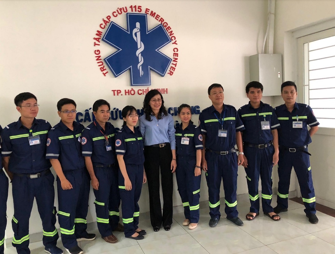 tăng lương cho bác sĩ ảnh 2 tang luong cho bac si anh 2