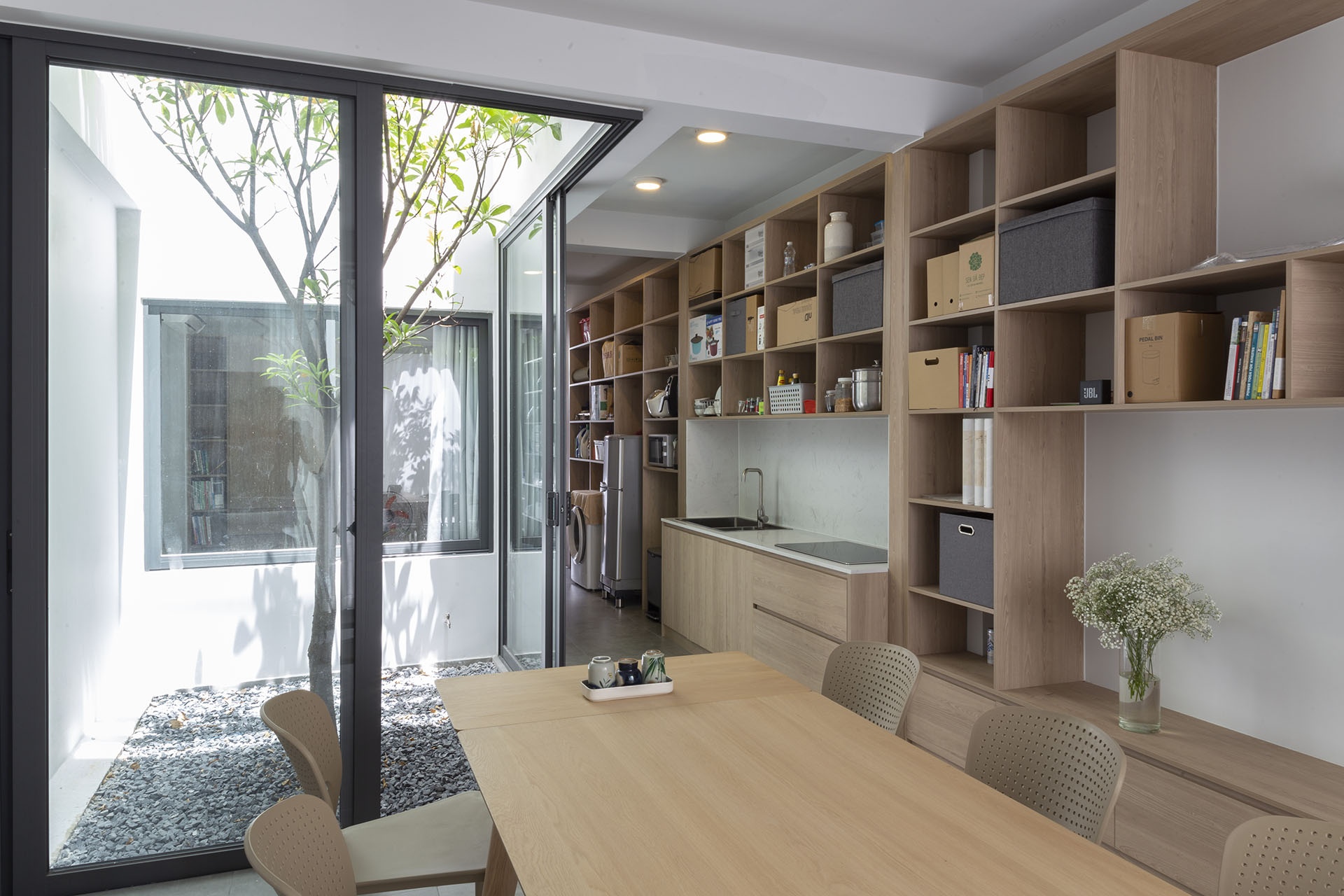 nhà phong cách tối giản ảnh 9 nha phong cach toi gian anh 9