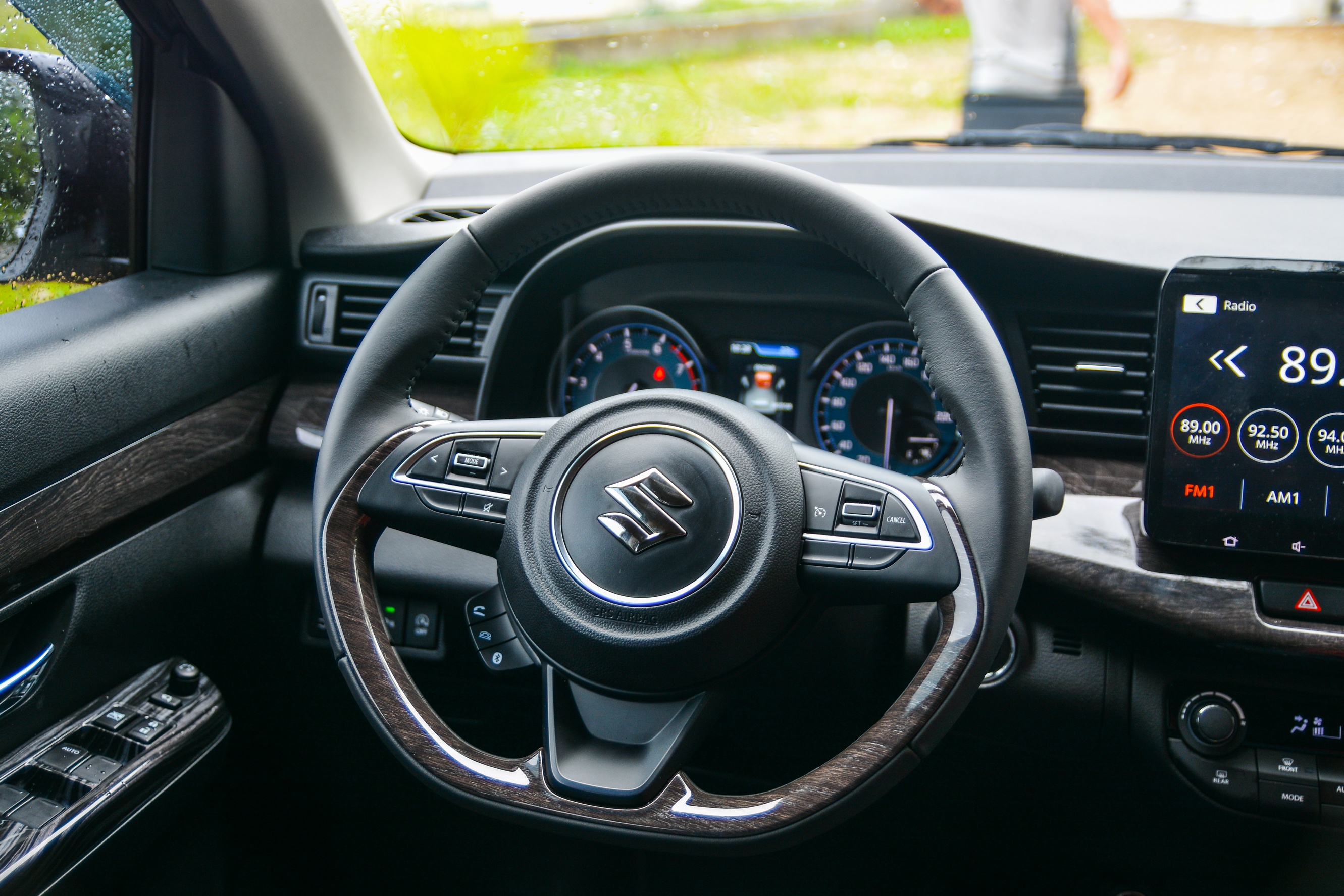 Trải nghiệm Suzuki Ertiga Hybrid ảnh 12 Trai nghiem Suzuki Ertiga Hybrid anh 12