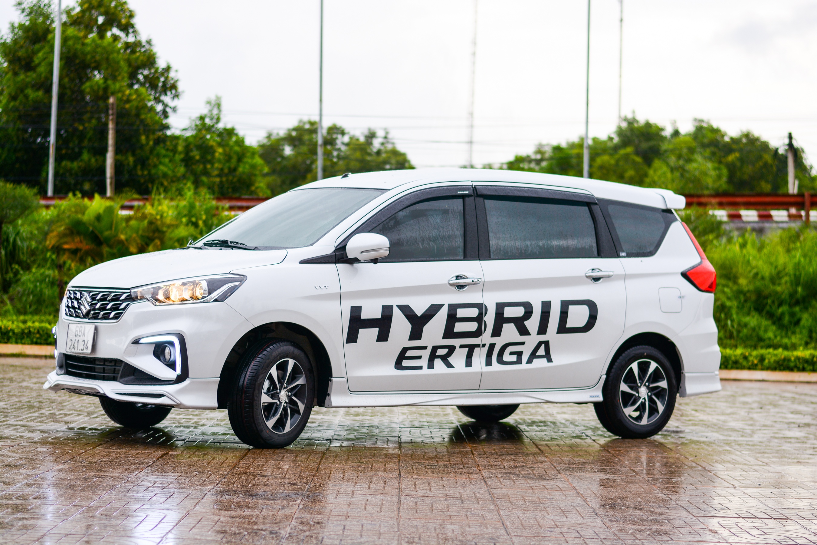 Trải nghiệm Suzuki Ertiga Hybrid ảnh 4 Trai nghiem Suzuki Ertiga Hybrid anh 4