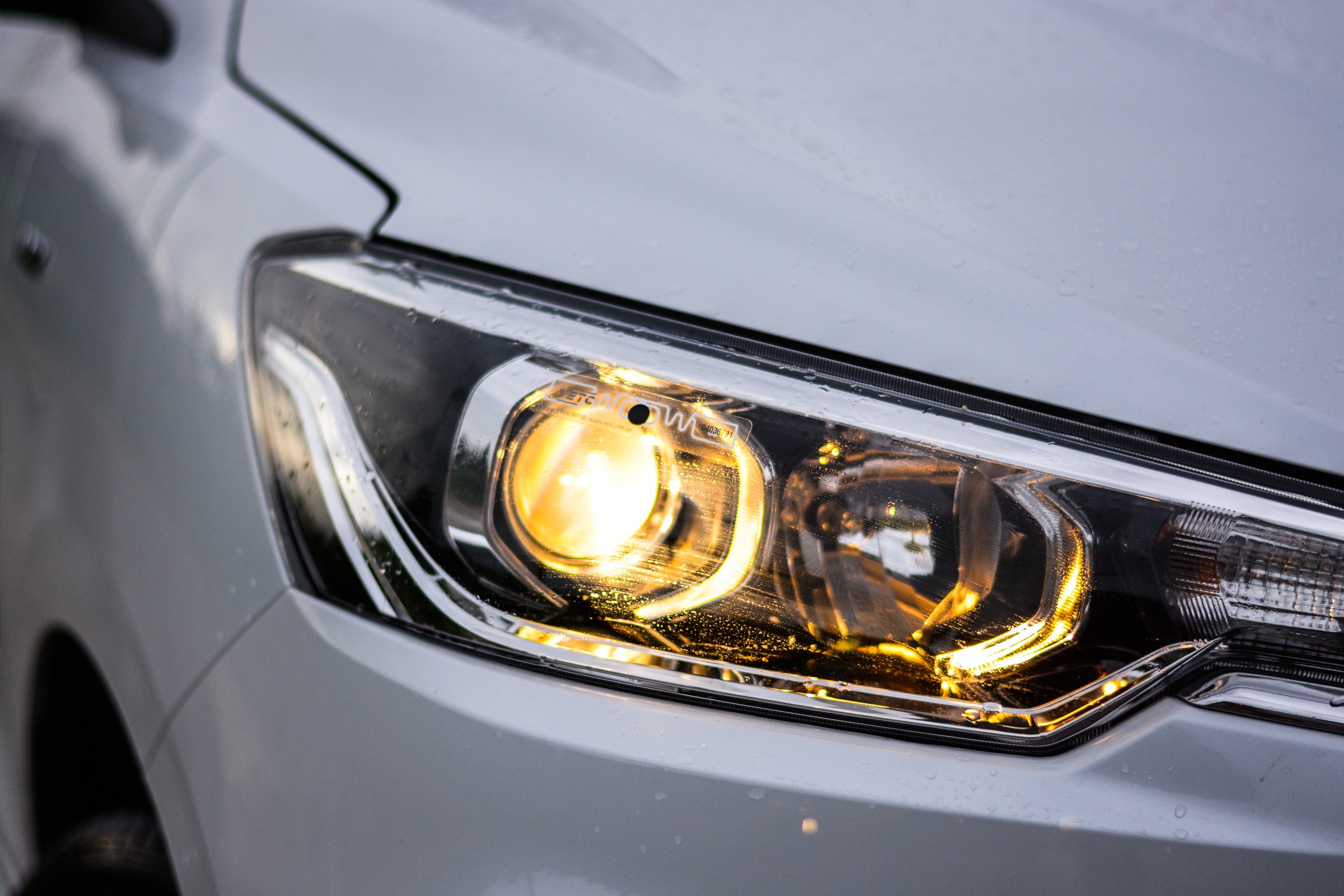 Trải nghiệm Suzuki Ertiga Hybrid ảnh 5 Trai nghiem Suzuki Ertiga Hybrid anh 5