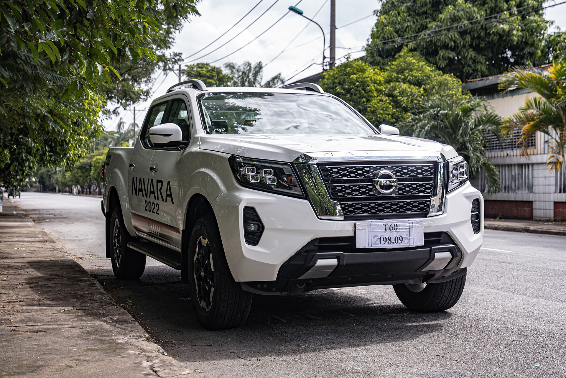 Đánh giá Nissan Navara 2022 ảnh 19 Danh gia Nissan Navara 2022 anh 19