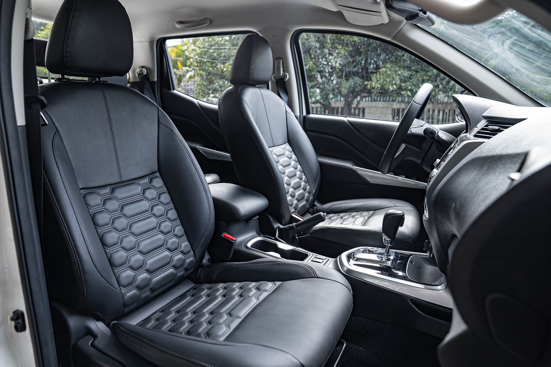 Danh gia Nissan Navara 2022 anh 11