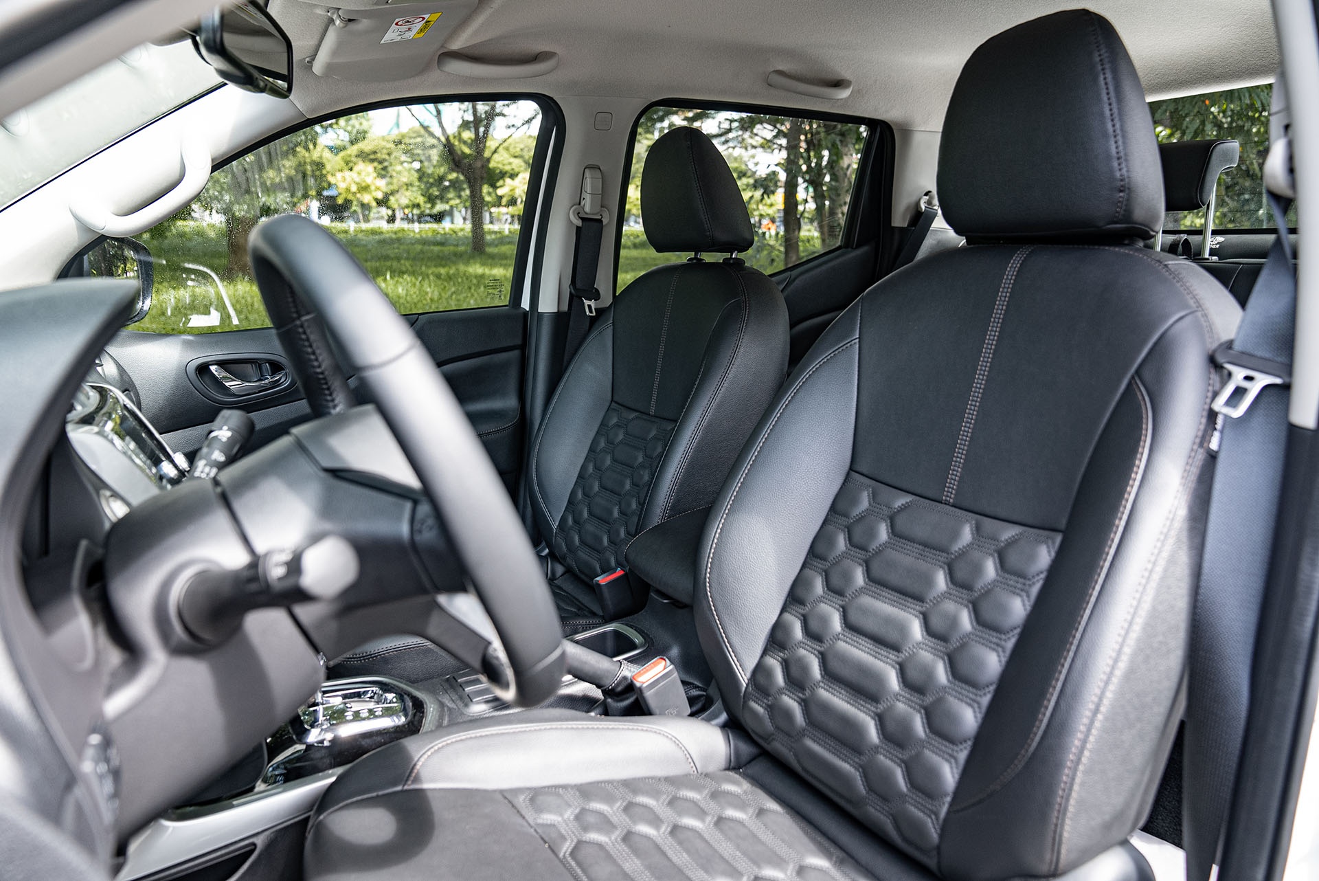 Danh gia Nissan Navara 2022 anh 14