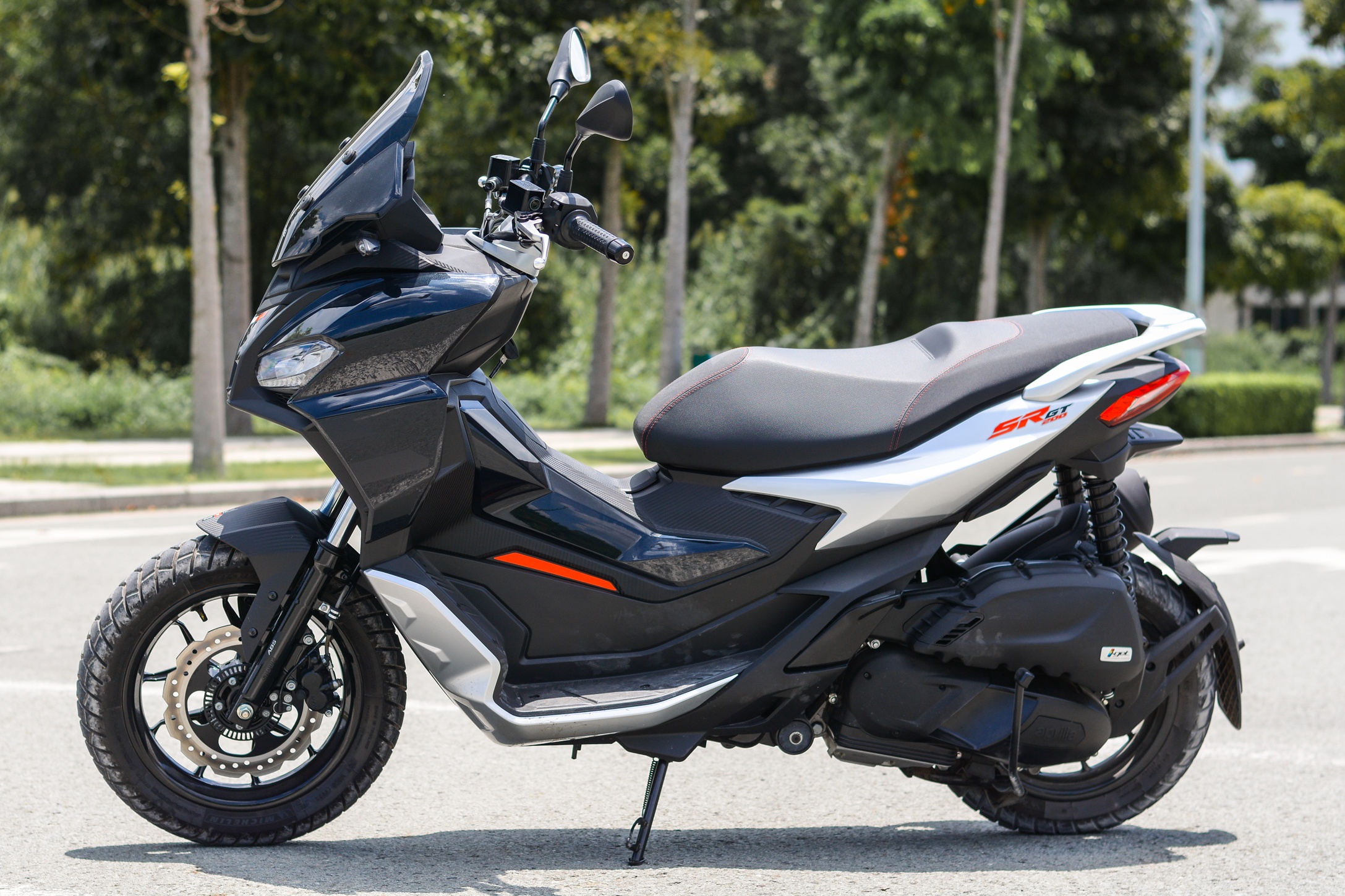 Aprilia SR GT 200 ảnh 13 Aprilia SR GT 200 anh 13