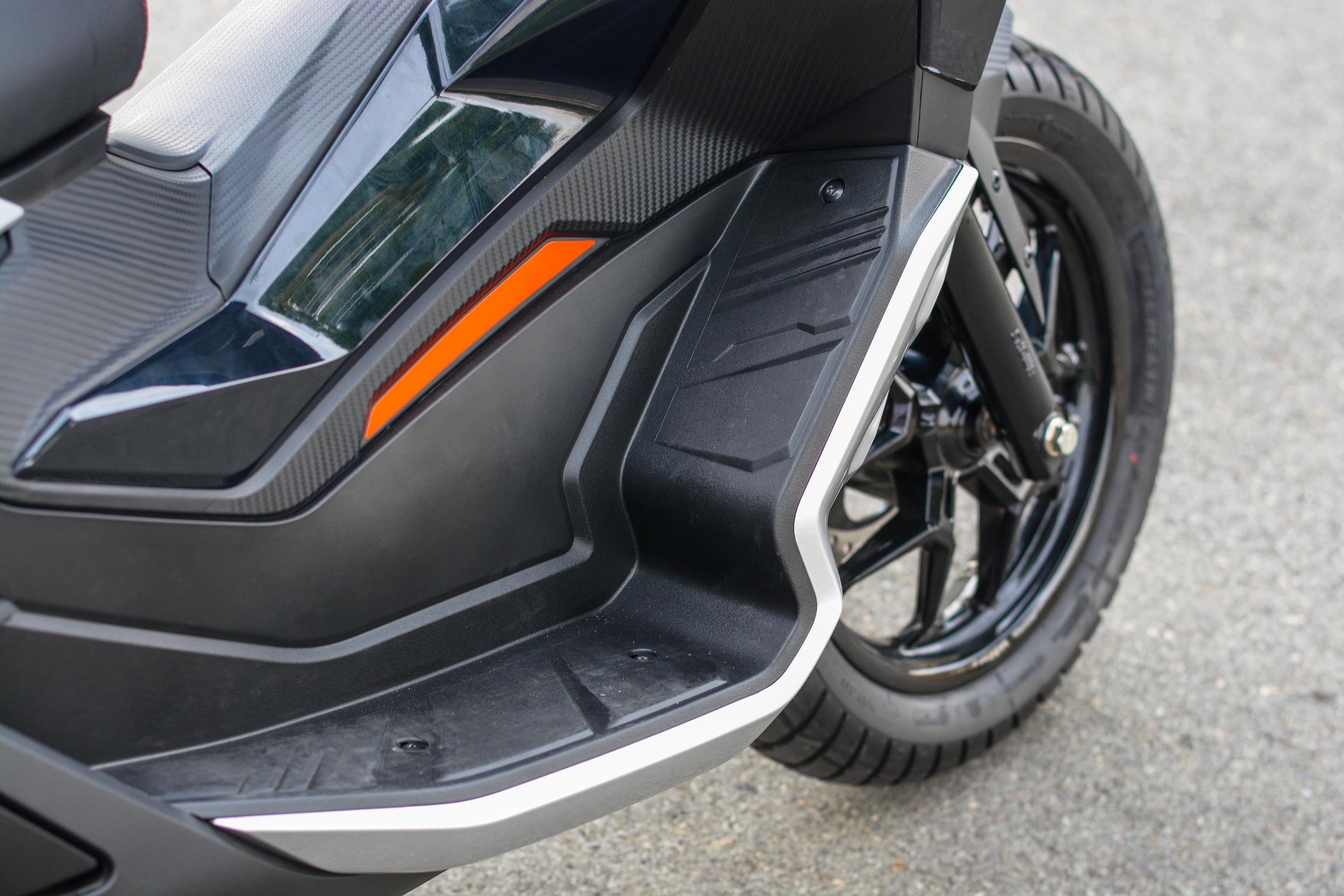 Aprilia SR GT 200 ảnh 9 Aprilia SR GT 200 anh 9