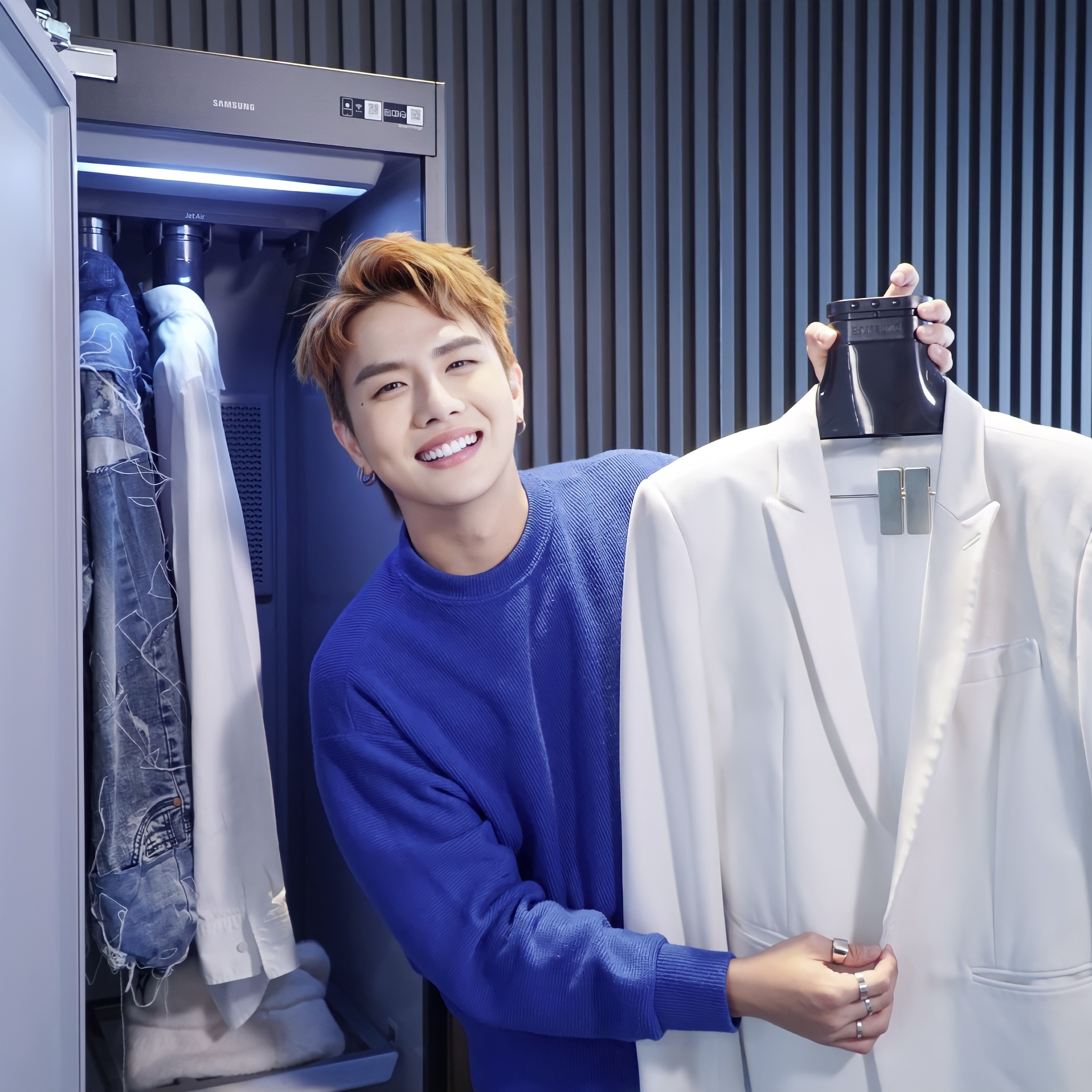 Bespoke AirDresser anh 10